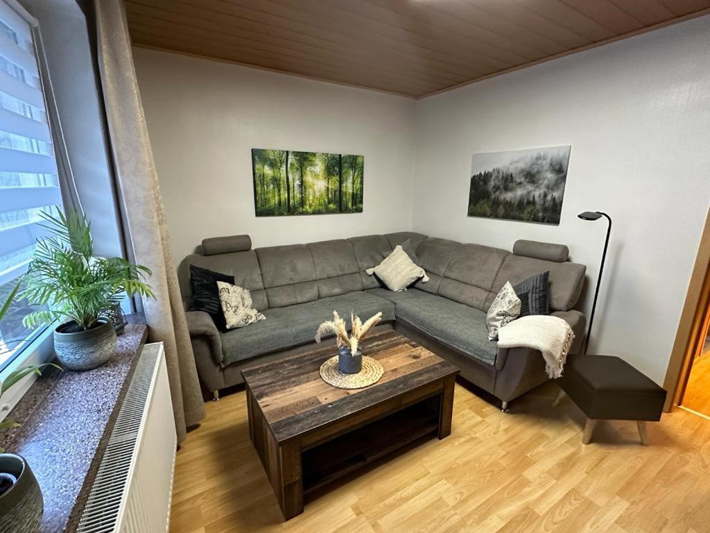 Christels Ferienwohnung 2 In Thale Mit Ueberdachter Terrasse, Kueche Mit Tv & Geschirrspueler ภายนอก รูปภาพ