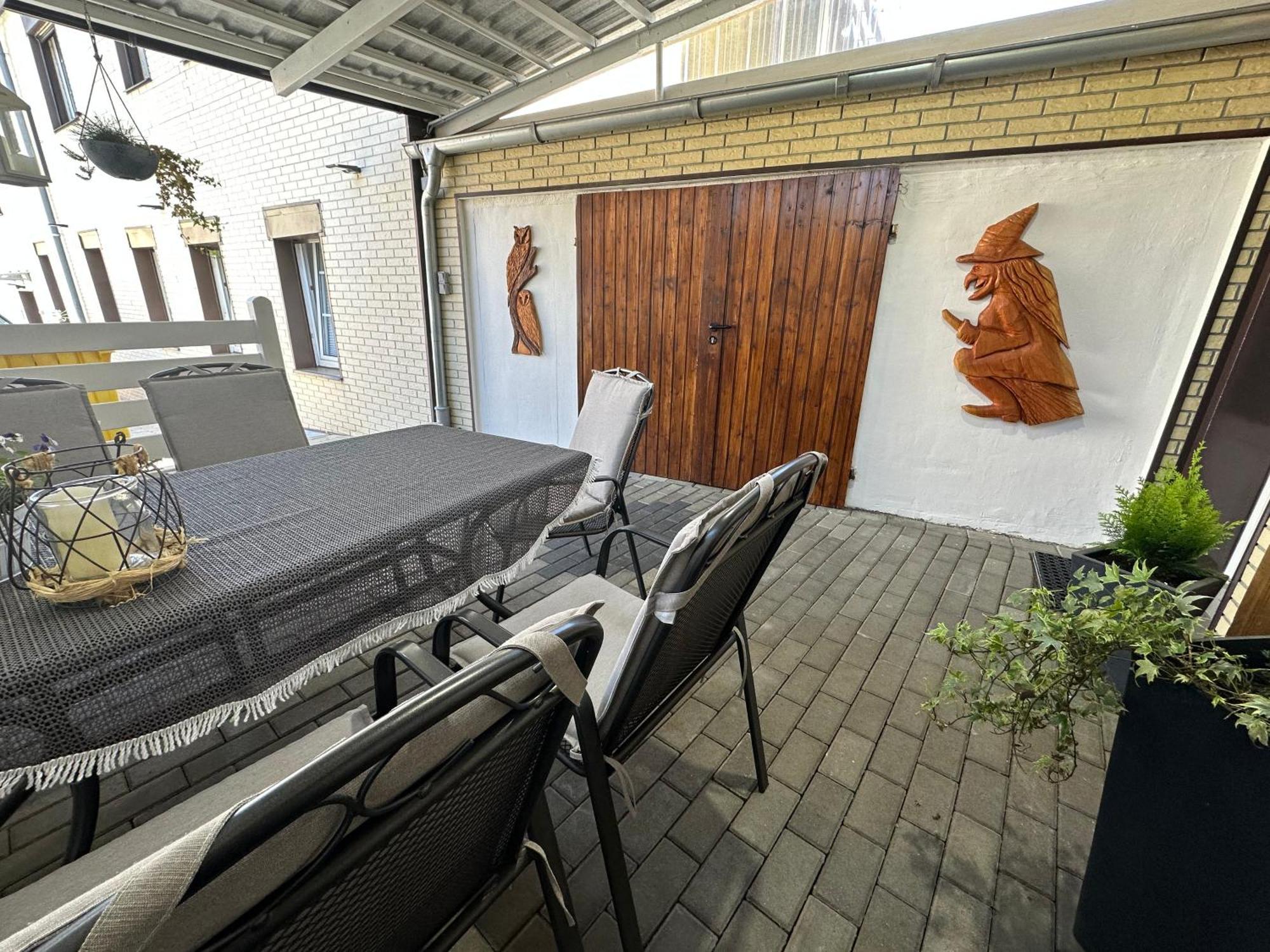 Christels Ferienwohnung 2 In Thale Mit Ueberdachter Terrasse, Kueche Mit Tv & Geschirrspueler ภายนอก รูปภาพ